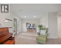 107 Vancouver Crescent, Red Deer, AB T4R0P3 Photo 35