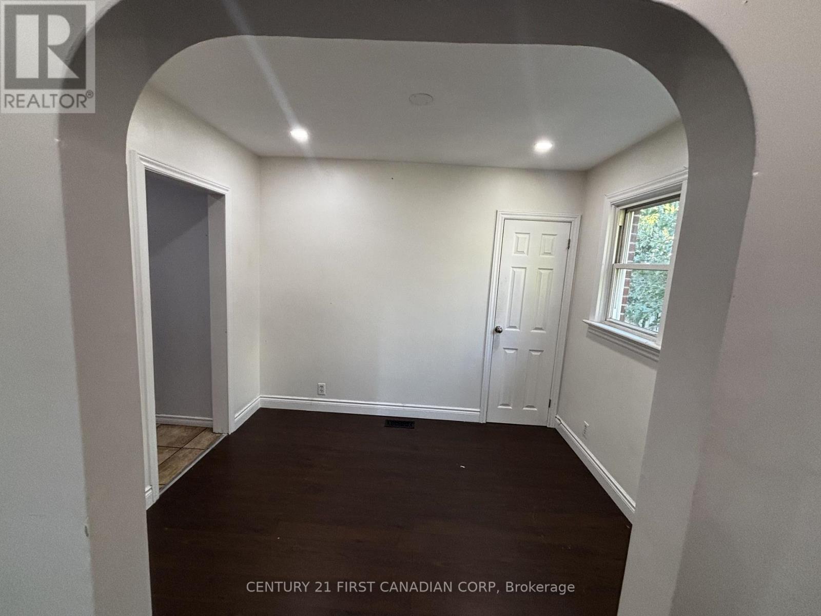 61 WISTOW STREET - 17