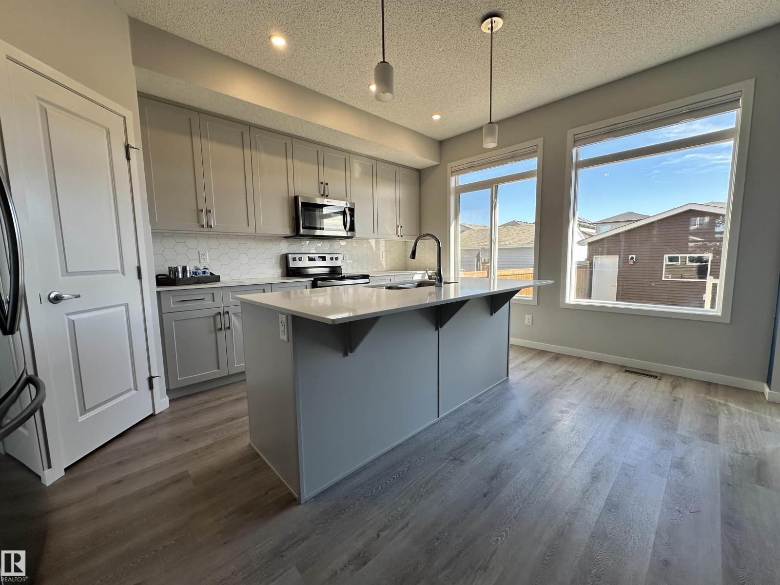 2035 160 ST SW - 6
