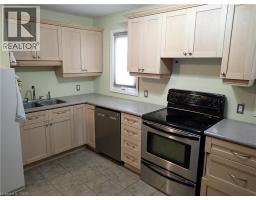 15 Blair Avenue, Hamilton, ON L8H6E6 Photo 6