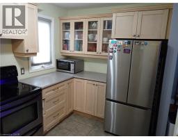 15 Blair Avenue, Hamilton, ON L8H6E6 Photo 7