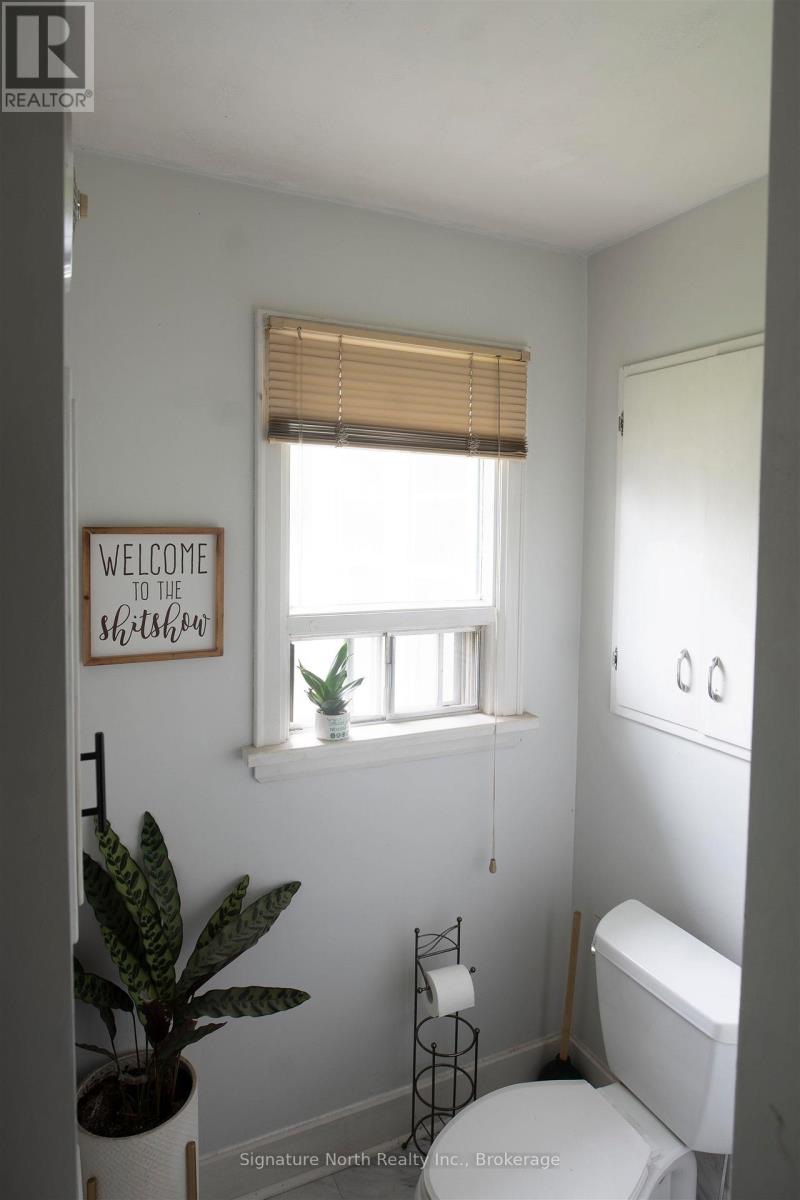 155 Ruttan Street — photo 13