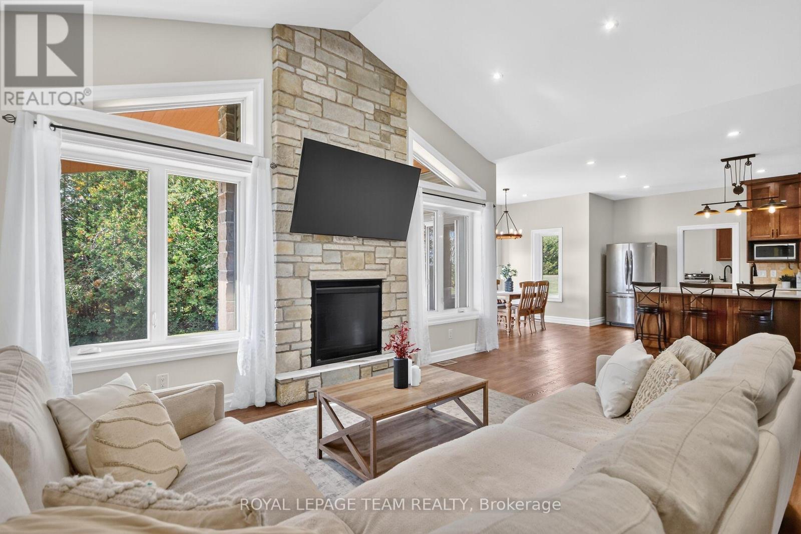 181 HAROLD JONES WAY - Image 12