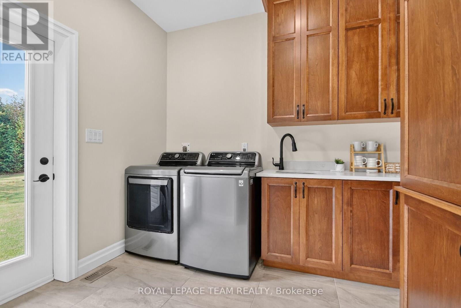 181 HAROLD JONES WAY - Image 21