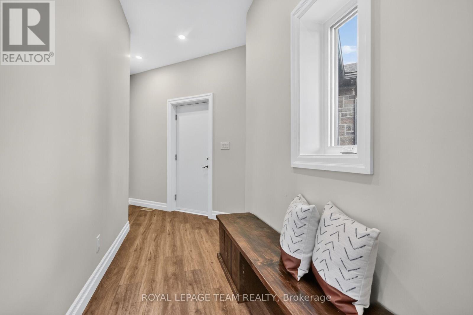 181 HAROLD JONES WAY - Image 31