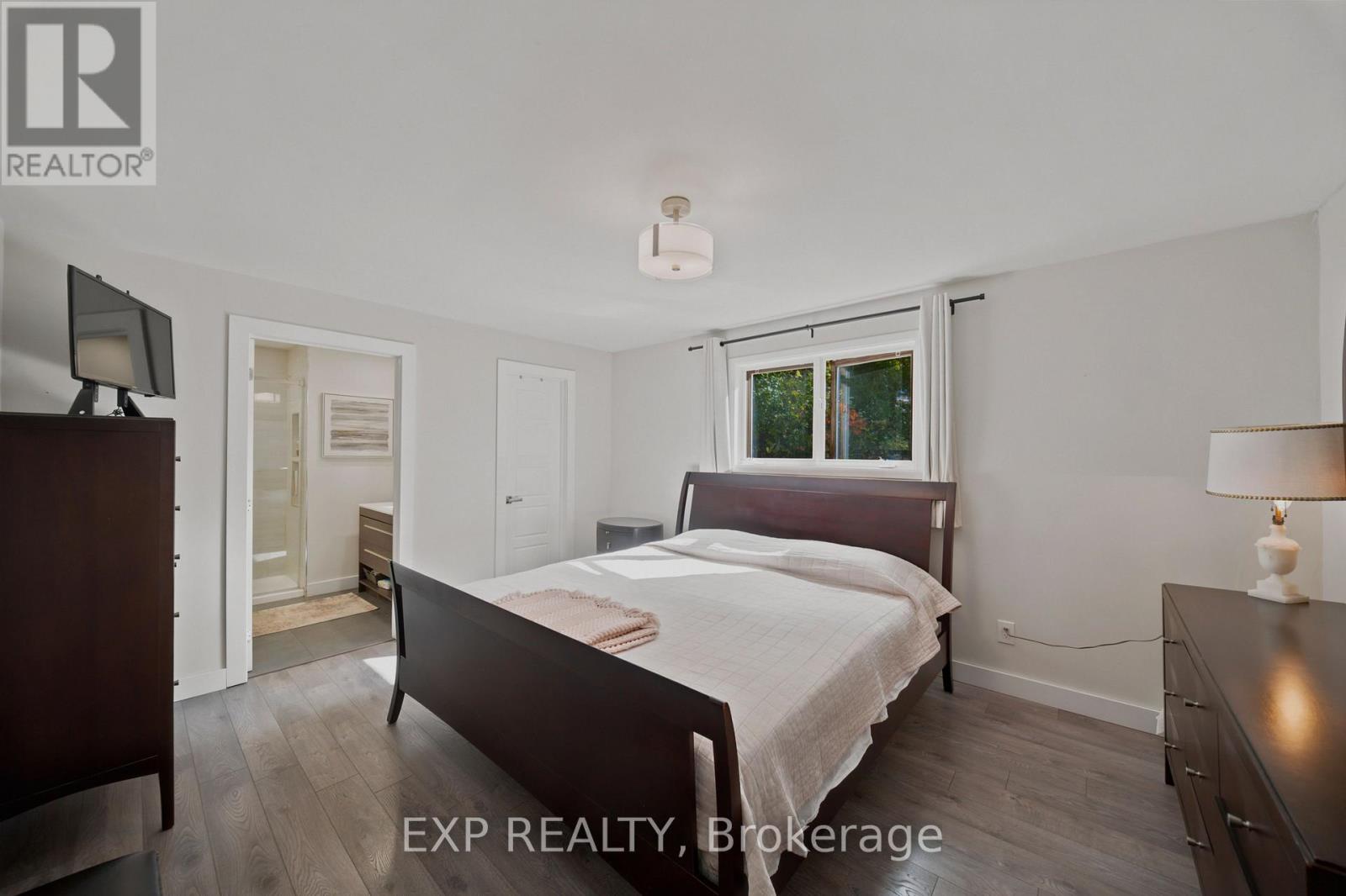 46 AVONLEA ROAD - Image 13