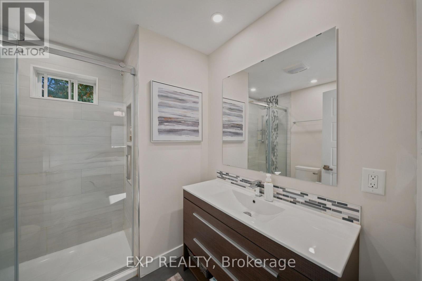 46 AVONLEA ROAD - Image 15