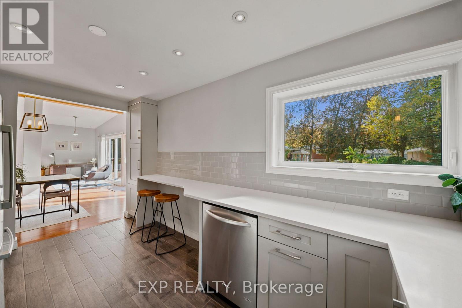 46 AVONLEA ROAD - Image 7