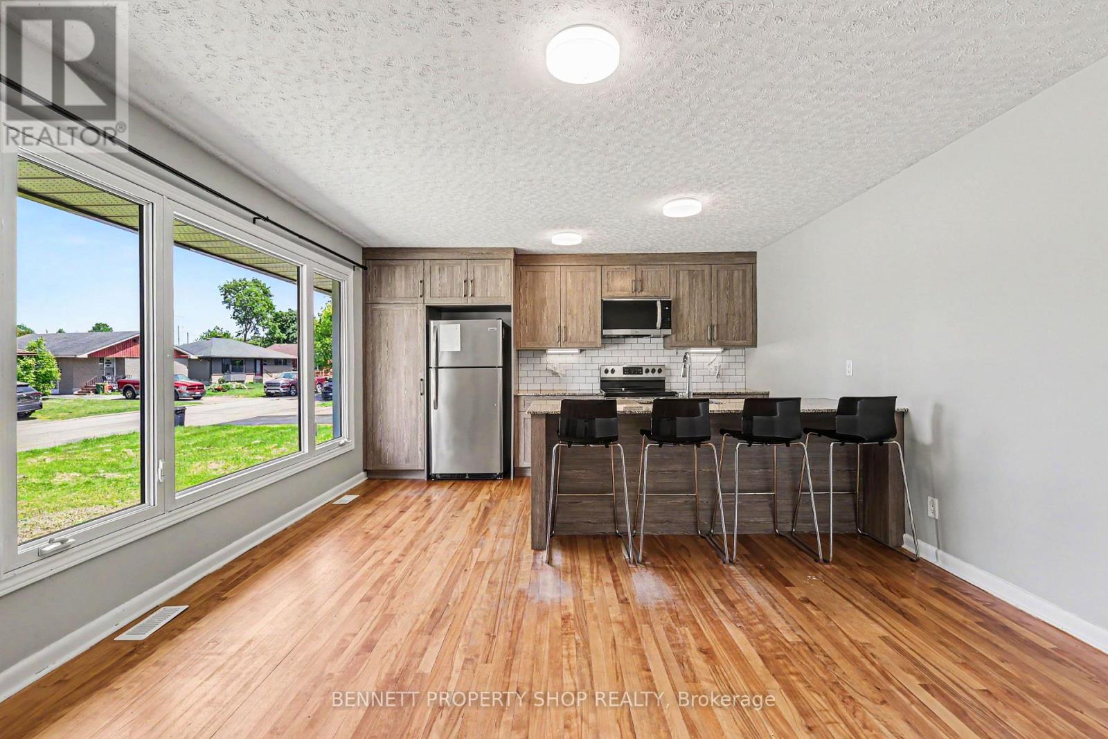 1308 RUSTIC DRIVE - 3