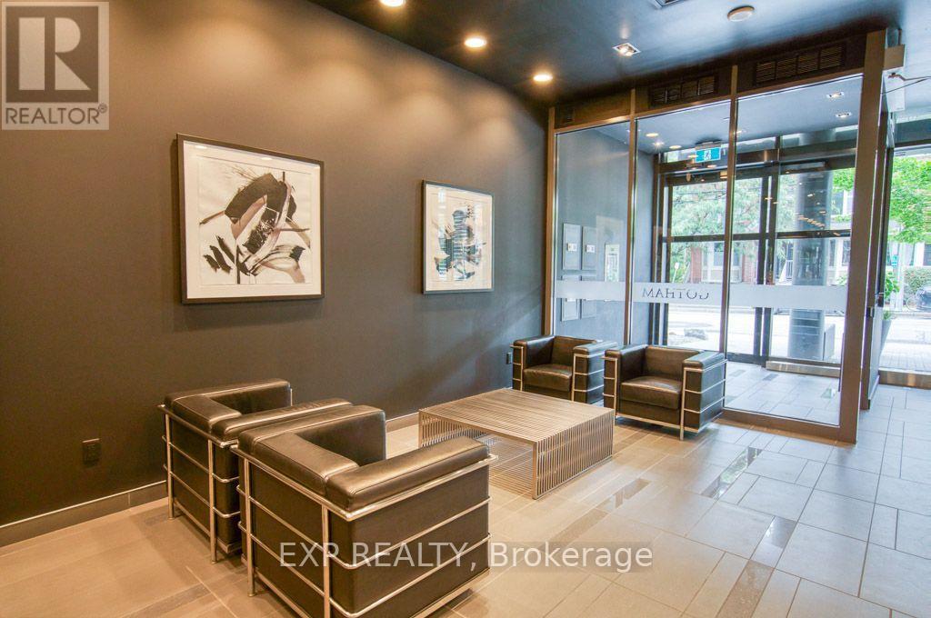 224 Lyon Street North — photo 23
