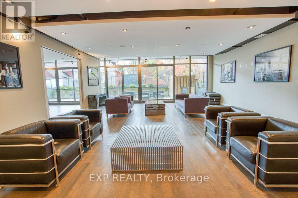 224 Lyon Street North — photo 26