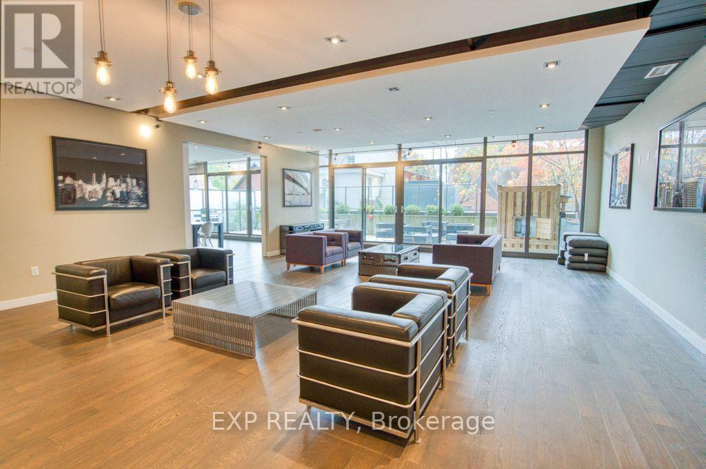 224 Lyon Street North — photo 27