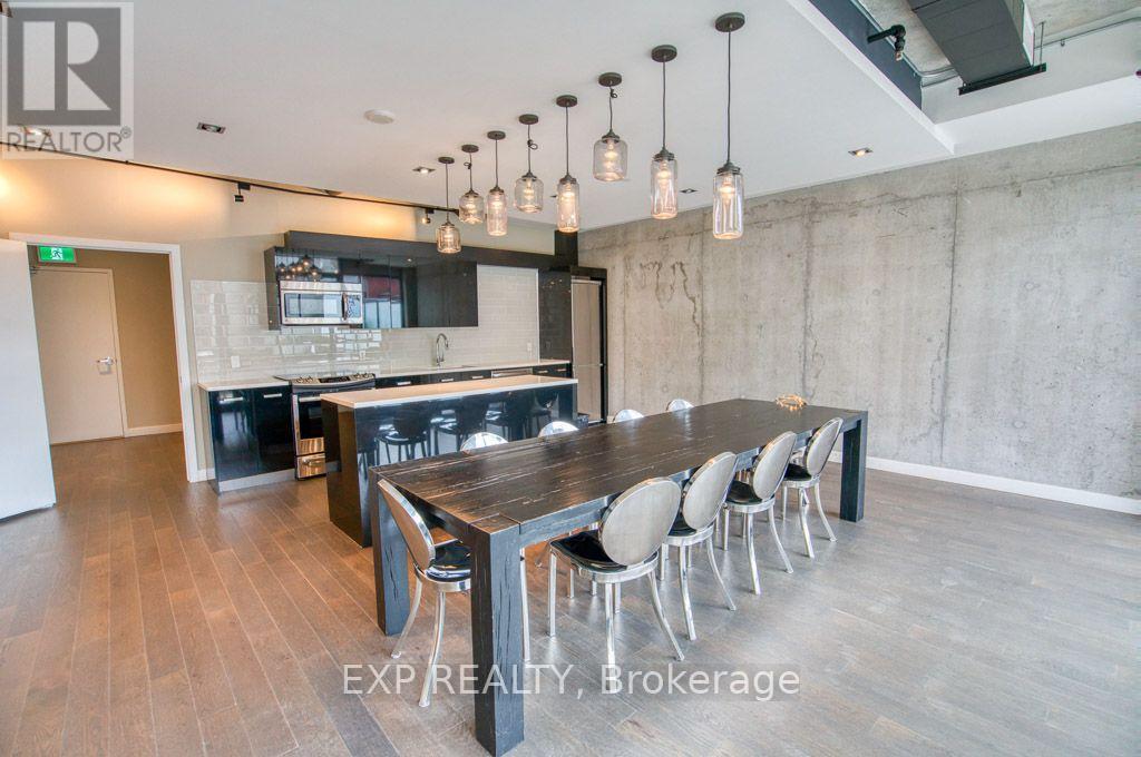 224 Lyon Street North — photo 34