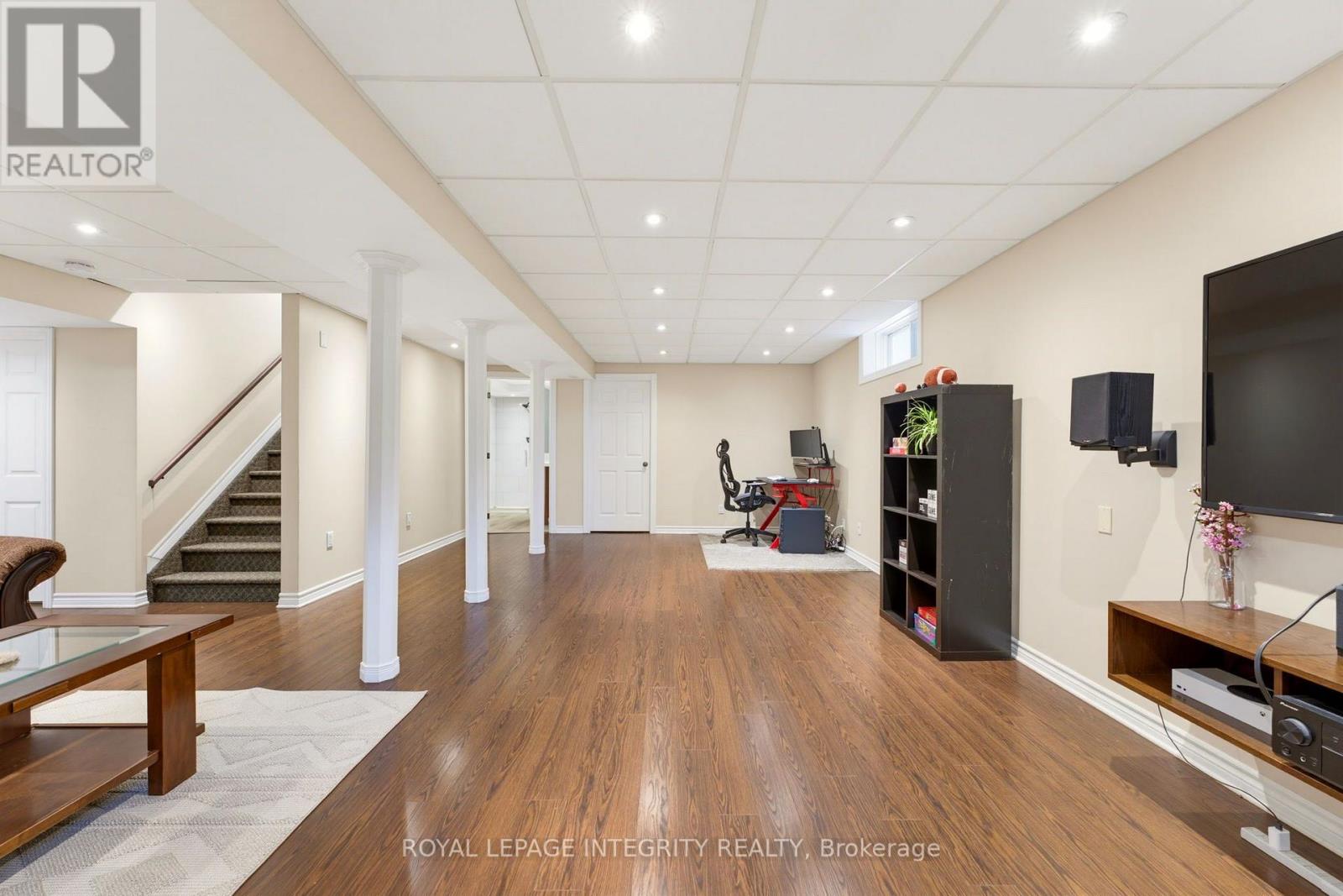 20 MERLIN STREET - Image 31