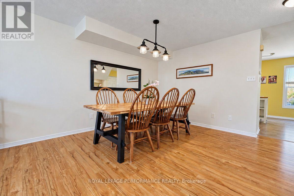 141 Arcola Private