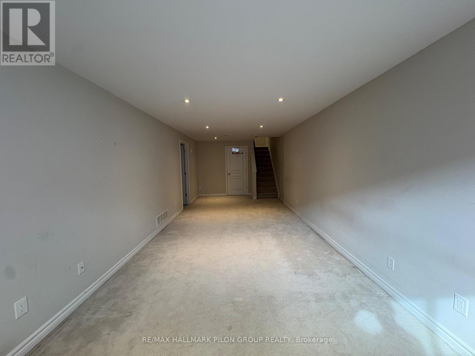 Commercial Properties for Rent in Ottawa – 324 RAINROCK CRESCENT – By Peter Sagos - Image 17
