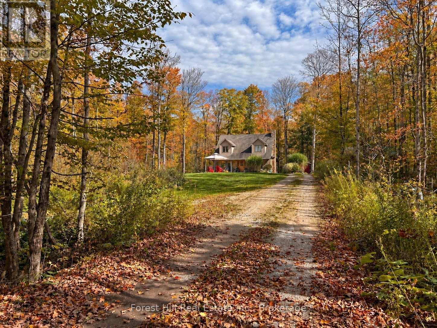 495595 Veterans Road South — photo 4