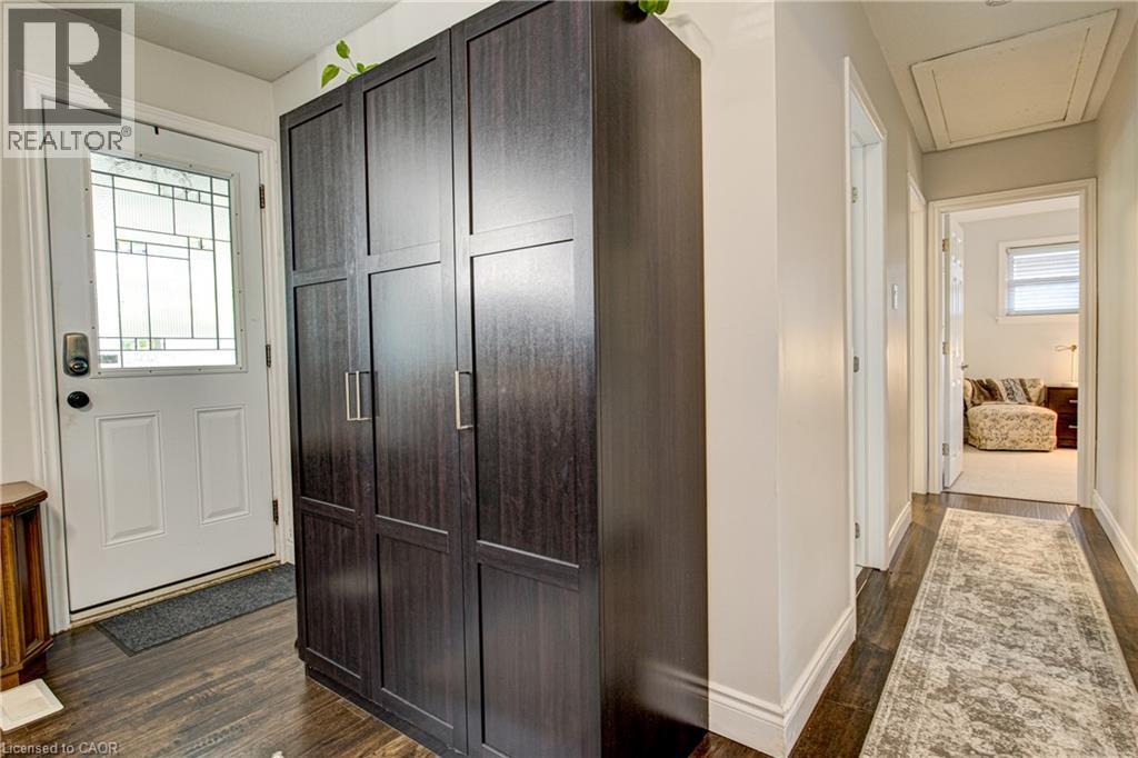 3 OAKWOOD Avenue - 25