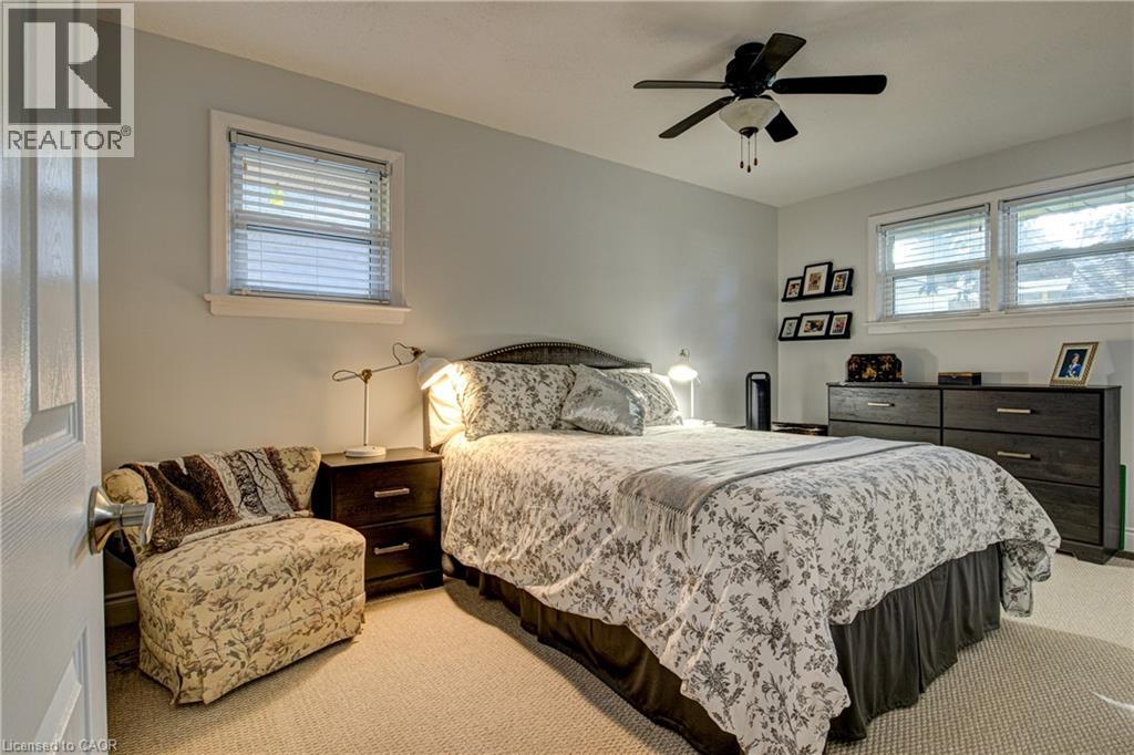 3 OAKWOOD Avenue - 26