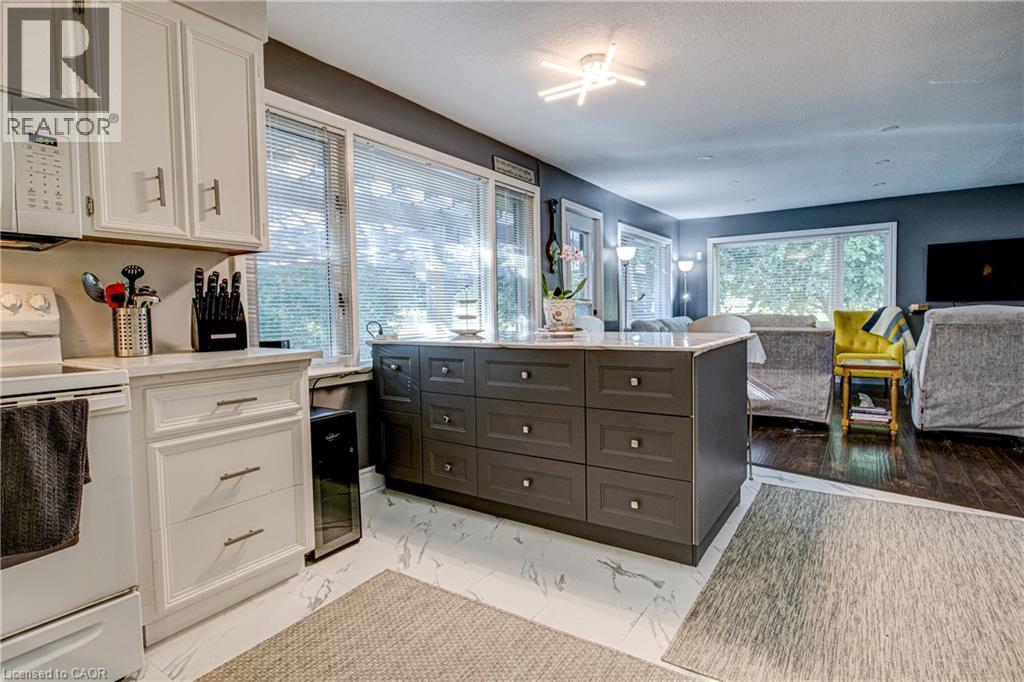 3 OAKWOOD Avenue - Image 16