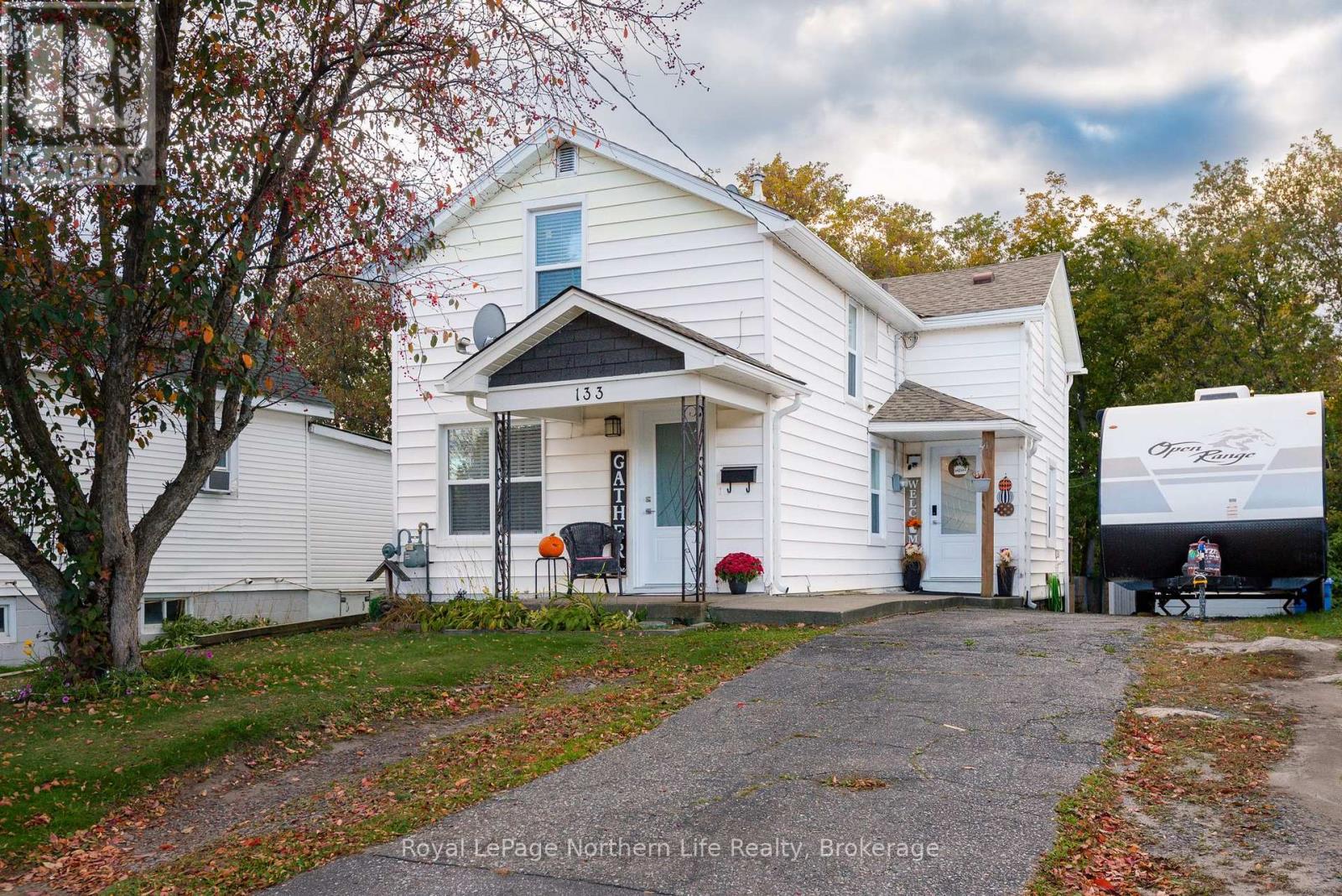 133 PRINCESS STREET E - 1
