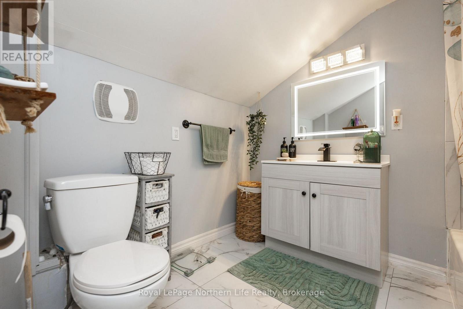 133 PRINCESS STREET E - 26