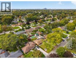 2767 Buckingham, Windsor, ON N8T2C1 Photo 35