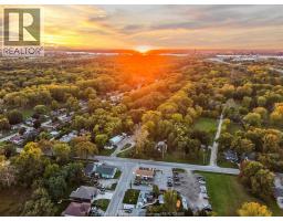 4776 Malden Road, Windsor, ON N9E3T5 Photo 6