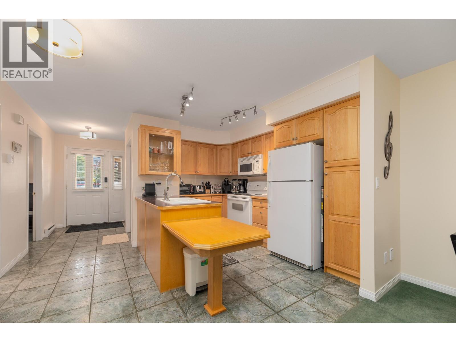 800 Railway Lane Unit# 2, Okanagan Falls
