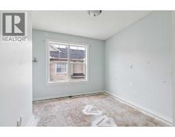 4pc Bathroom - 76 Elgin Gardens Se, Calgary, AB T2Z4T5 Photo 13