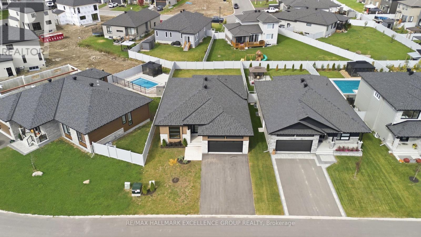 1345 DIAMOND STREET - 44