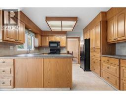 Recreational, Games room - 751 Willamette Drive Se, Calgary, AB T2J2A3 Photo 13