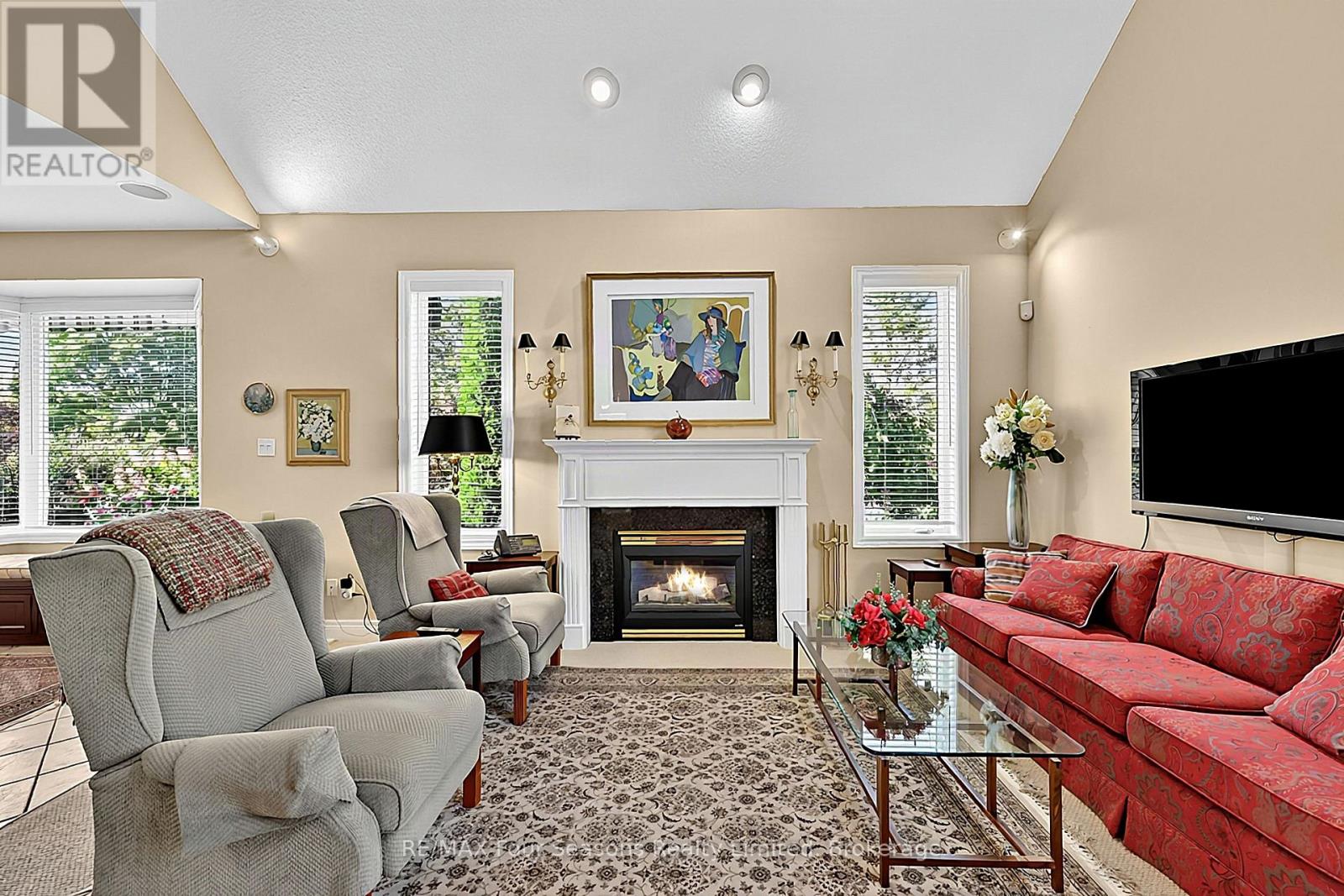 7 CALLARY CRESCENT - Image 11