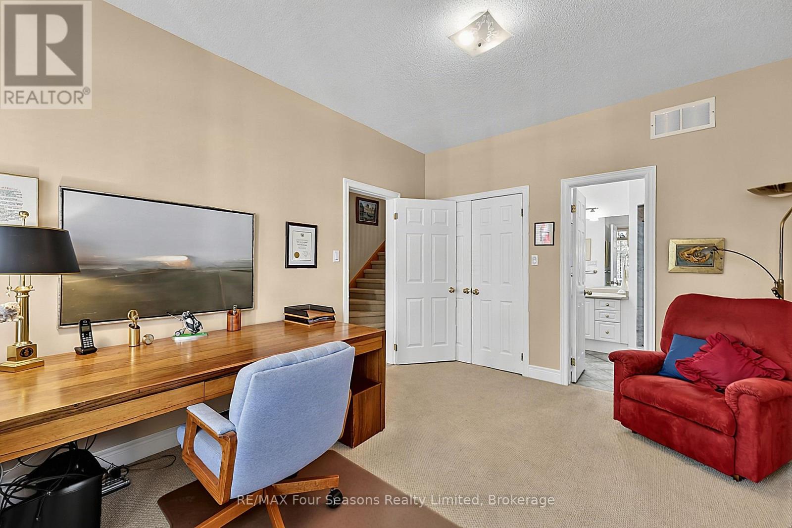 7 CALLARY CRESCENT - 23