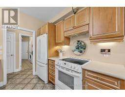 Kitchen - 7 Callary Crescent, Collingwood, ON L9Y4X9 Photo 13