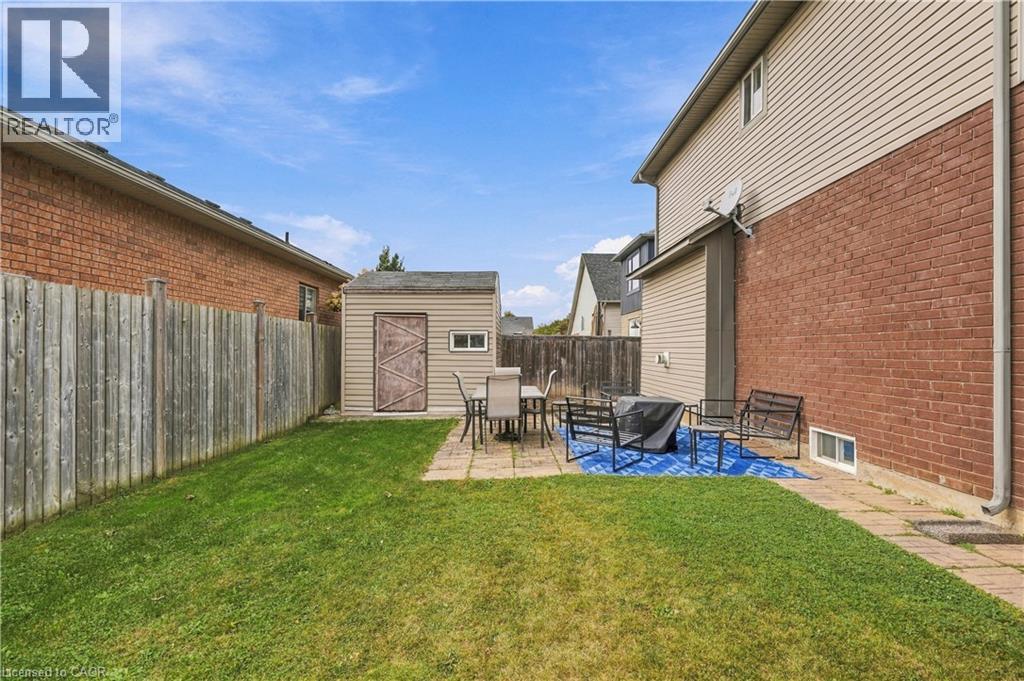 4530 FRANCES Crescent - 32