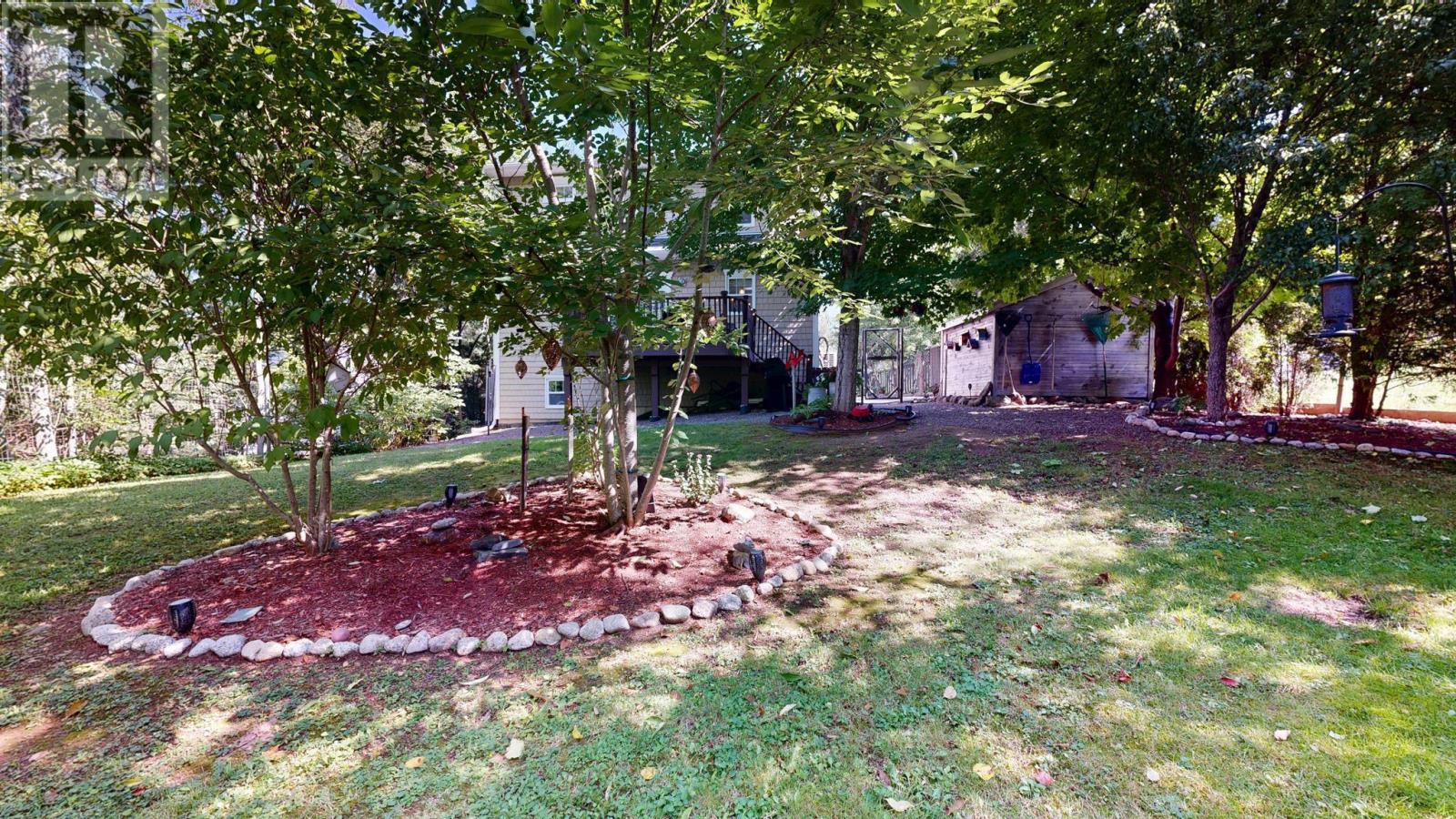 Property 31 of 39 of 48 Pond Street