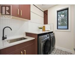 114 7 Avenue NW - photo 31