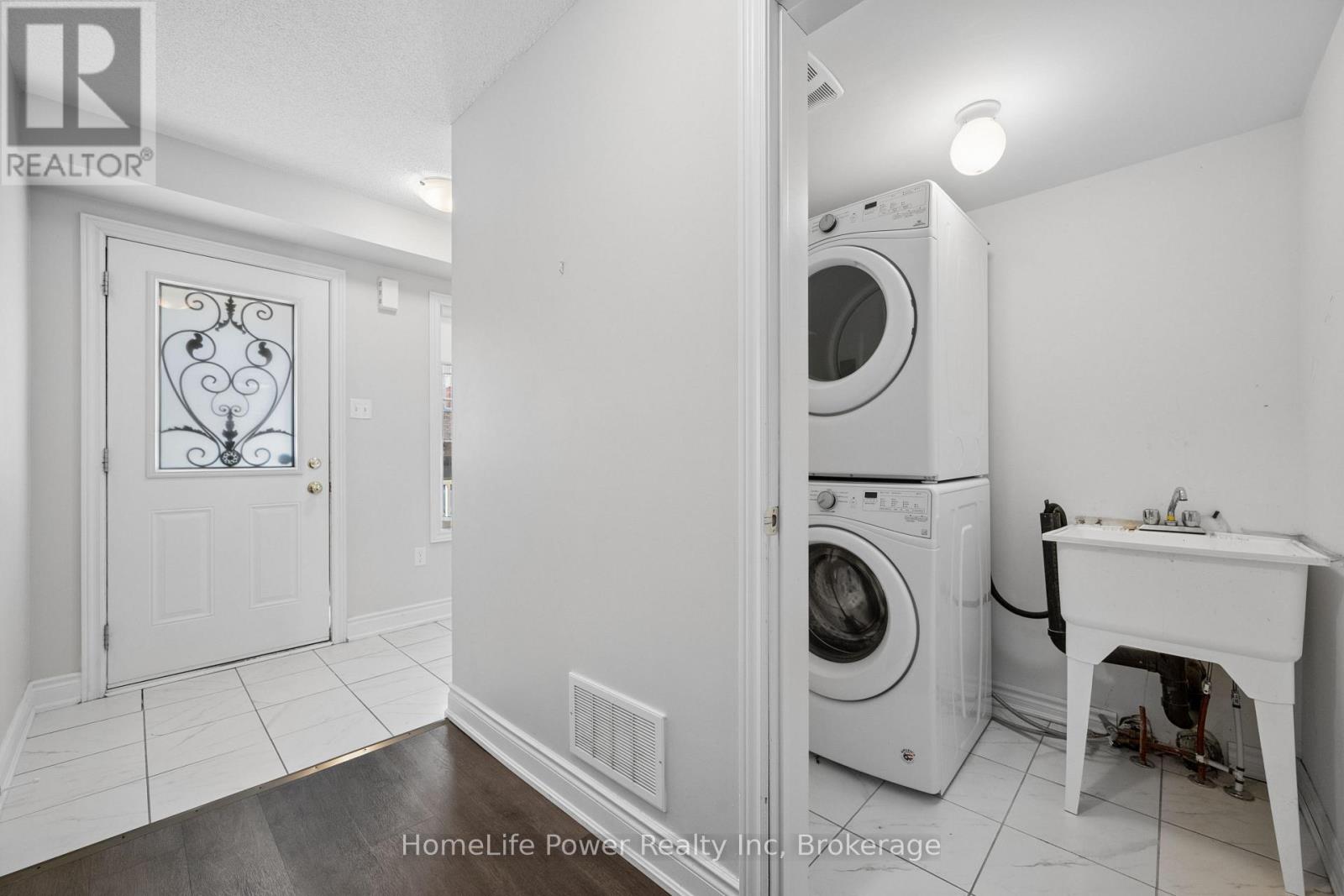 #57 88 DECORSO DRIVE - Image 6