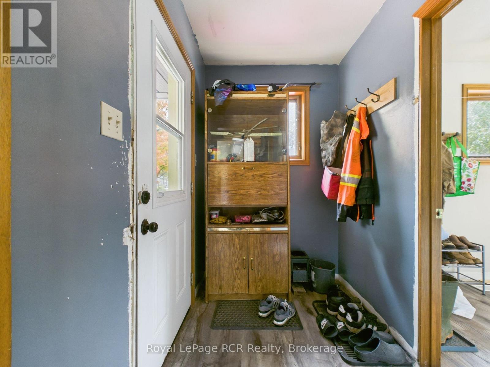 130 KING STREET - 8