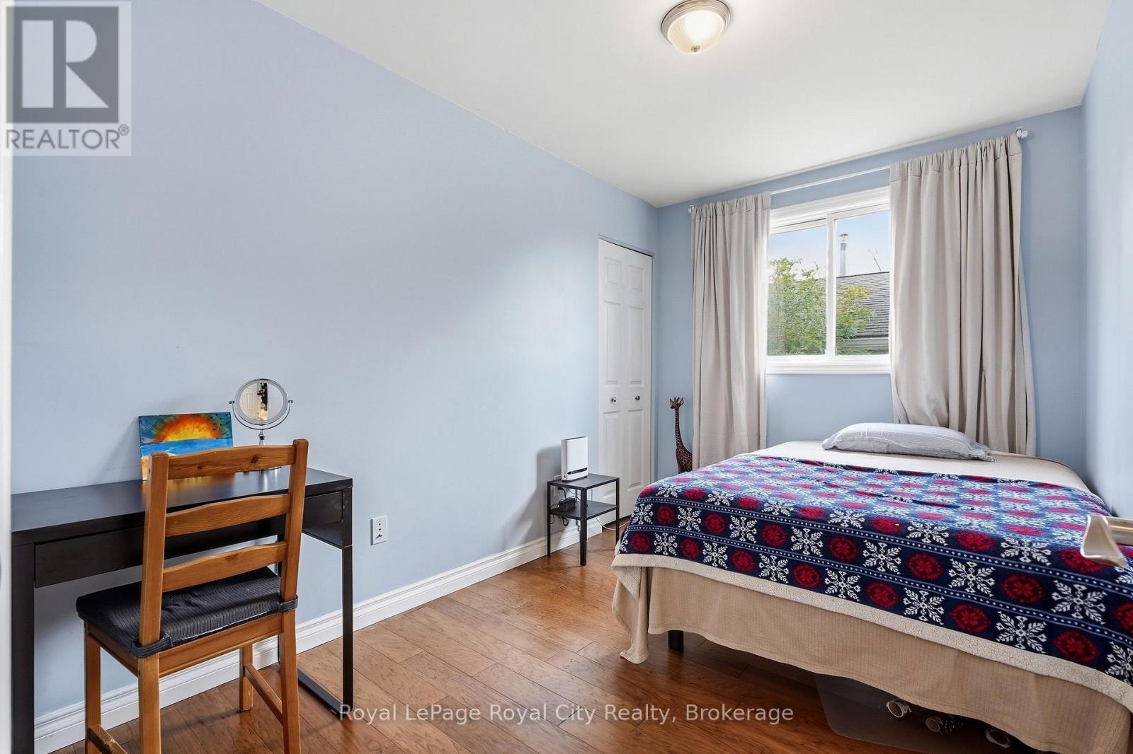 37 Mcilwraith Crescent — photo 18