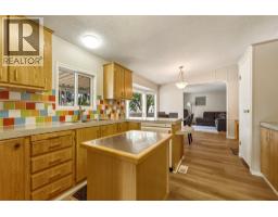 Primary Bedroom - 6710 Tronson Road Unit# 214, Vernon, BC V1H1X6 Photo 10