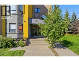 203, 611 Edmonton Trail NE - photo 2