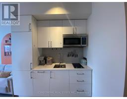 1419 - 576 Front Street W, Toronto, ON M5V0P8 Photo 6