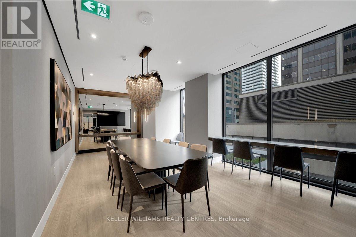#2606 8 CUMBERLAND STREET - 23