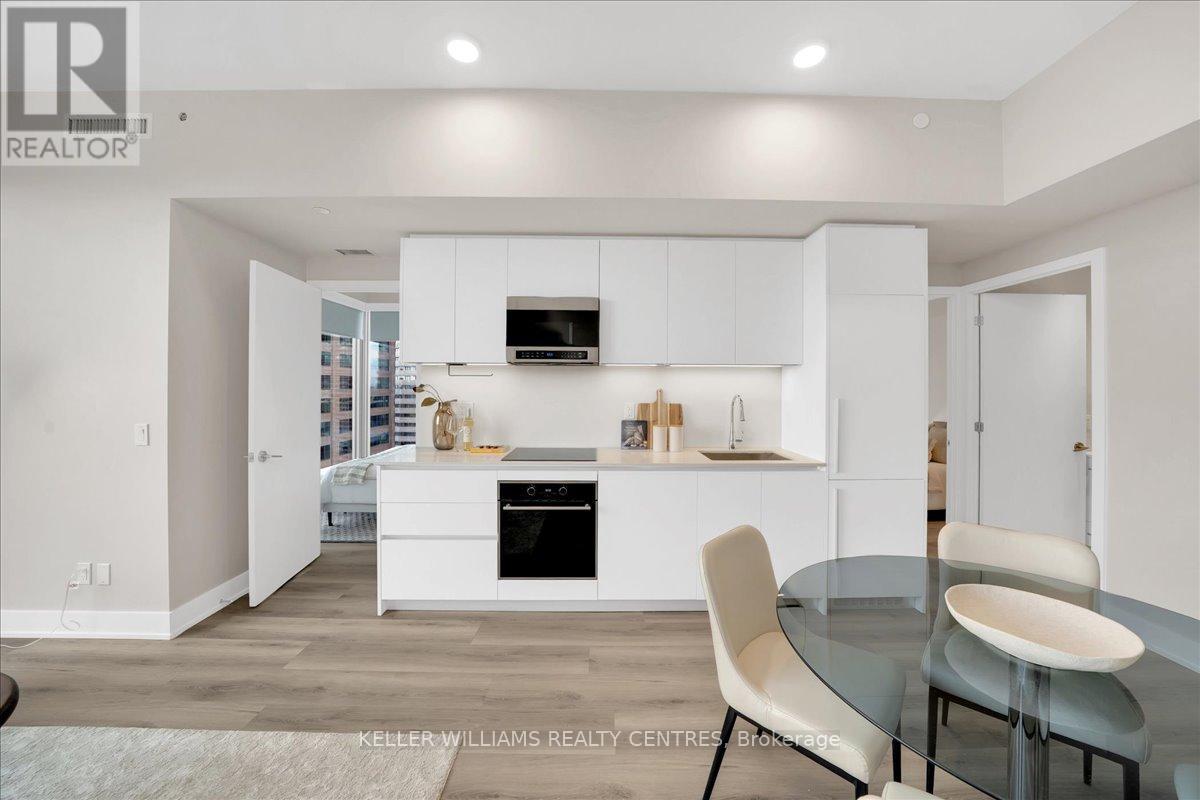 2606- 8 Cumberland Street, Toronto, ON photo 7