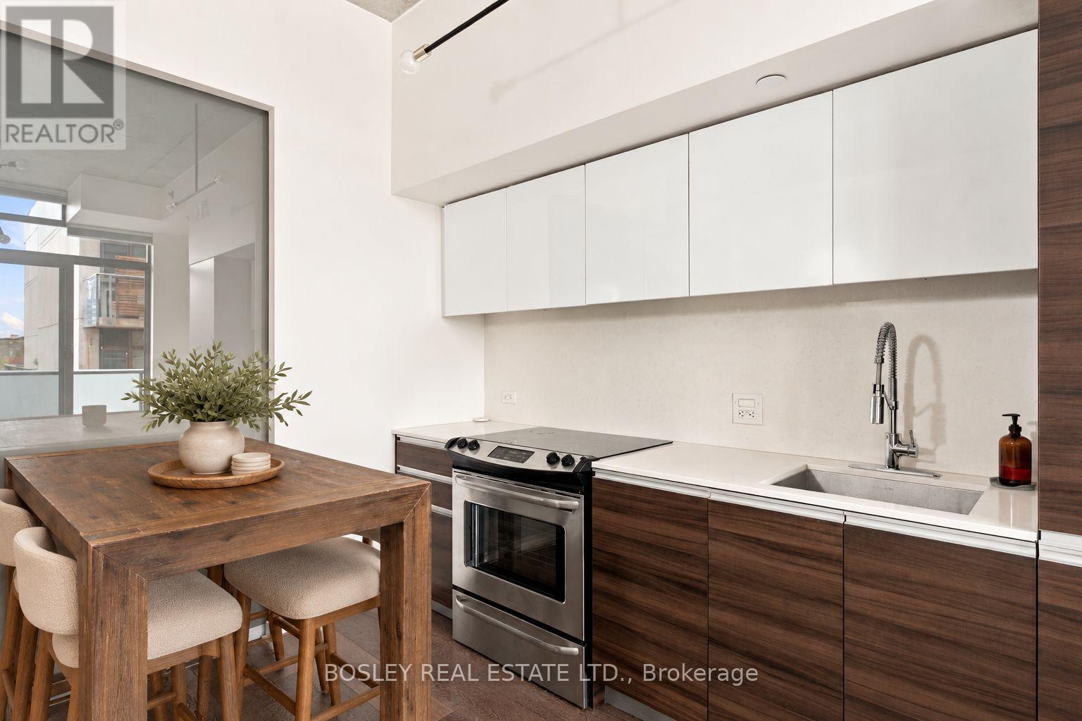 #613 8 GLADSTONE AVENUE - 8