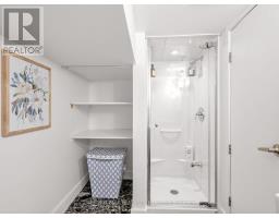 63 Alcorn Avenue, Toronto, ON M4V1E5 Photo 32