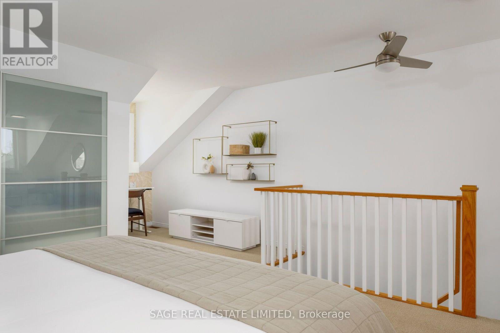1176 SHAW STREET - 35