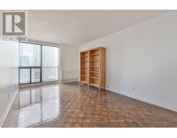 2825 - 33 Harbour Square, Toronto, ON M5J2Z6 Photo 12